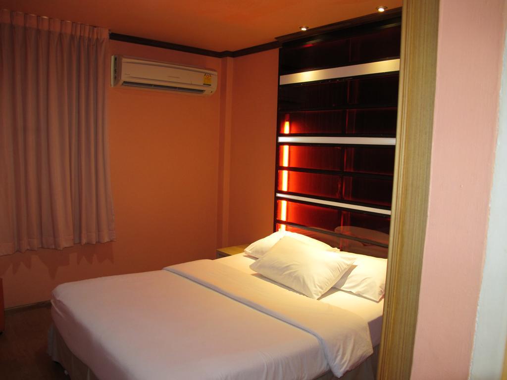 Suriwongse Hotel Bangkok Dış mekan fotoğraf