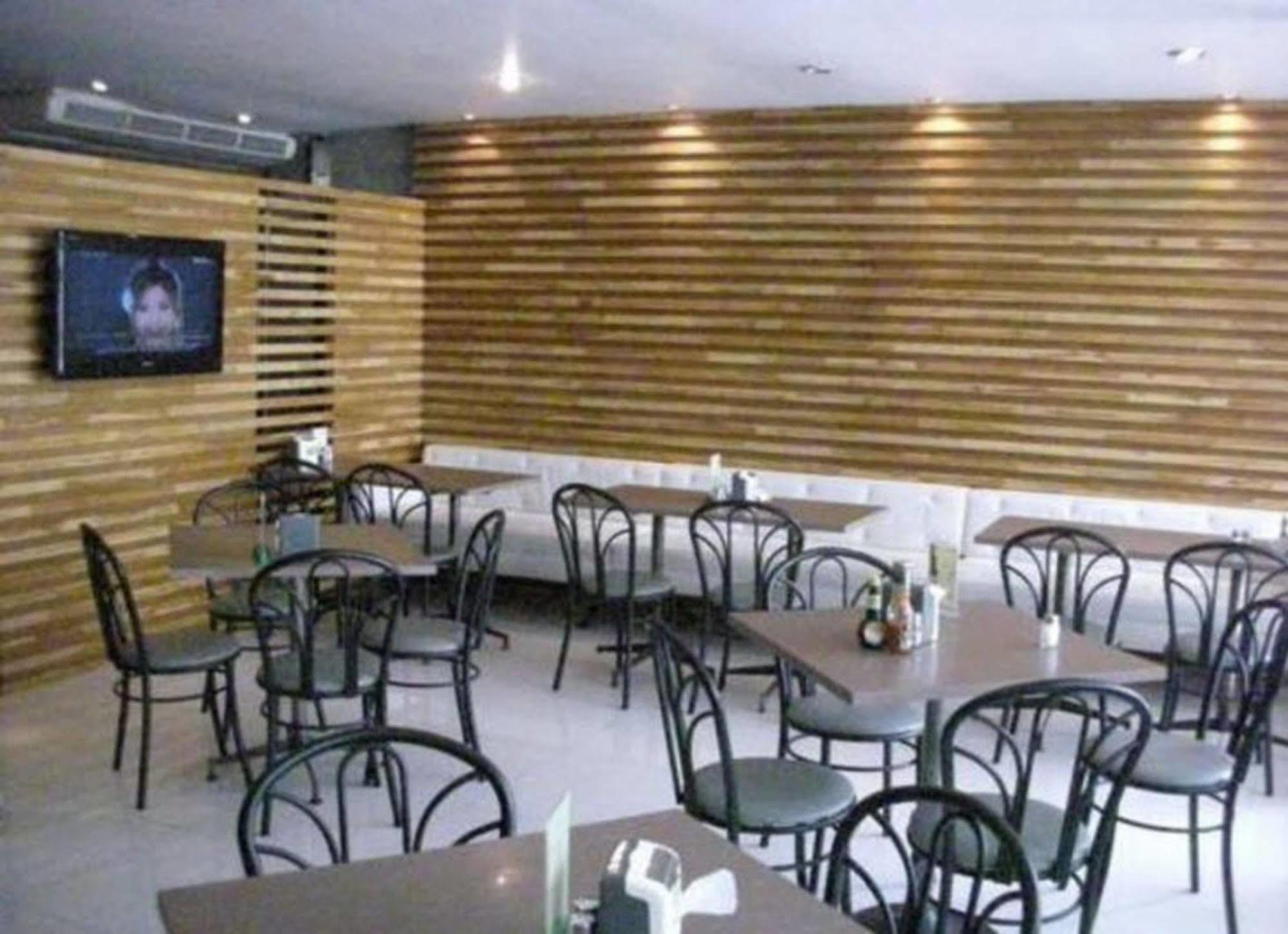 Suriwongse Hotel Bangkok Dış mekan fotoğraf